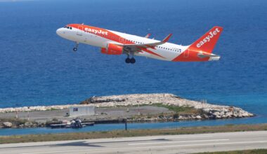 "C’est 3.000 euros qui partent en fumée": avec l'annulation de leur vol easyJet, les vacances de ces Niçois au Puy du Fou virent au cauchemar