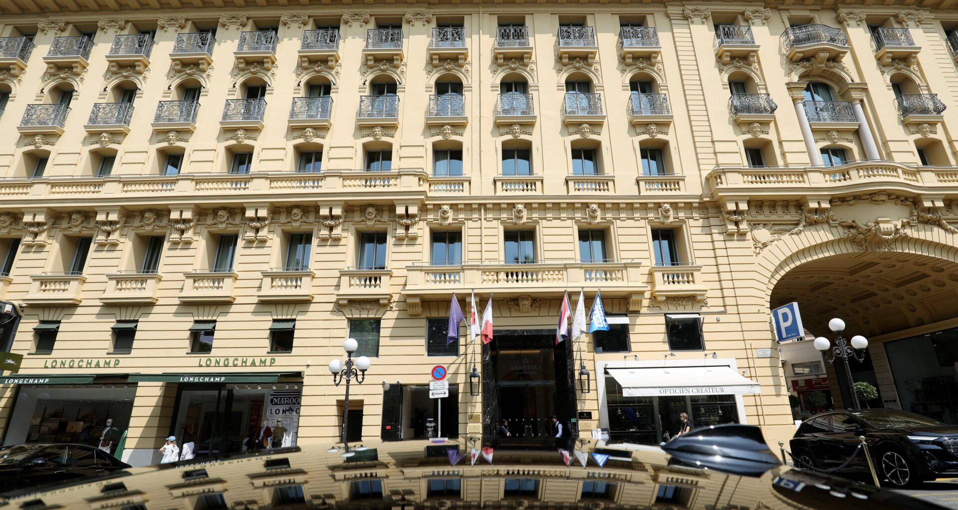 "Le côté boîte de nuit est terminé": le nouveau patron de l’Anantara promet de baisser le son pour lutter contre les nuisances sonores à Nice