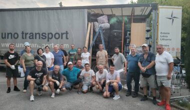 "Le camion était plein à craquer, grâce à nos bienfaiteurs": 39 convois ont quitté Nice en direction de l’Ukraine depuis le début de la guerre