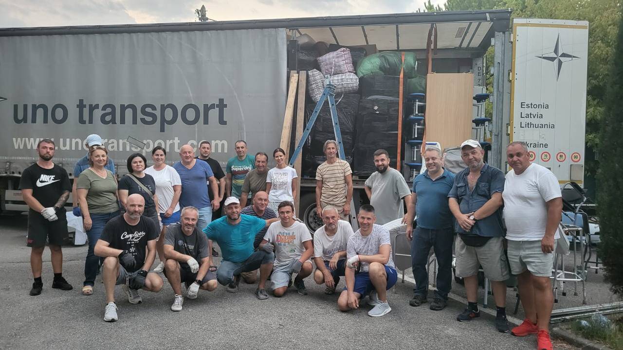 "Le camion était plein à craquer, grâce à nos bienfaiteurs": 39 convois ont quitté Nice en direction de l’Ukraine depuis le début de la guerre