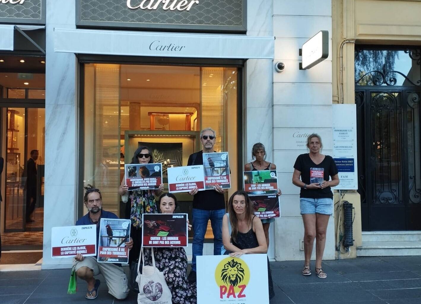 Que faisaient des militants de défense de la cause animale devant une bijouterie de Nice?