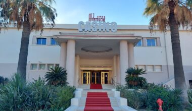 Un plateau d’humoristes réuni pour une bonne cause au casino de Bandol