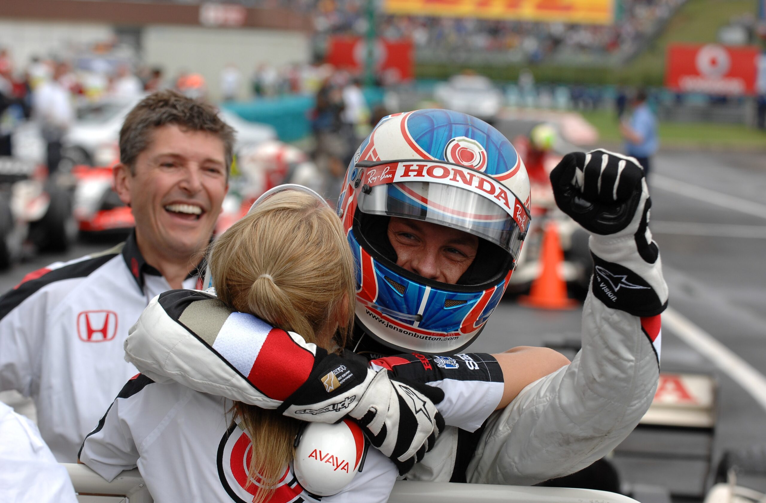 Jenson Button, Honda, Brawn, Grand Prix, GP, Hongrie, Hungaroring, Budapest, victoire, première, 2006, 2009, BrawnGP, Fernando Alonso, Esteban Ocon, Oscar Piastri, première victoire, Alexander Albon, Lance Stroll, Nico Hülkenberg, Kimi Räikkönen, Michael Schumacher, champion du monde, course, Michelin, Bridgestone, pneus, Vitantonio Luzzi, Pedro de la Rosa, Robert Kubica