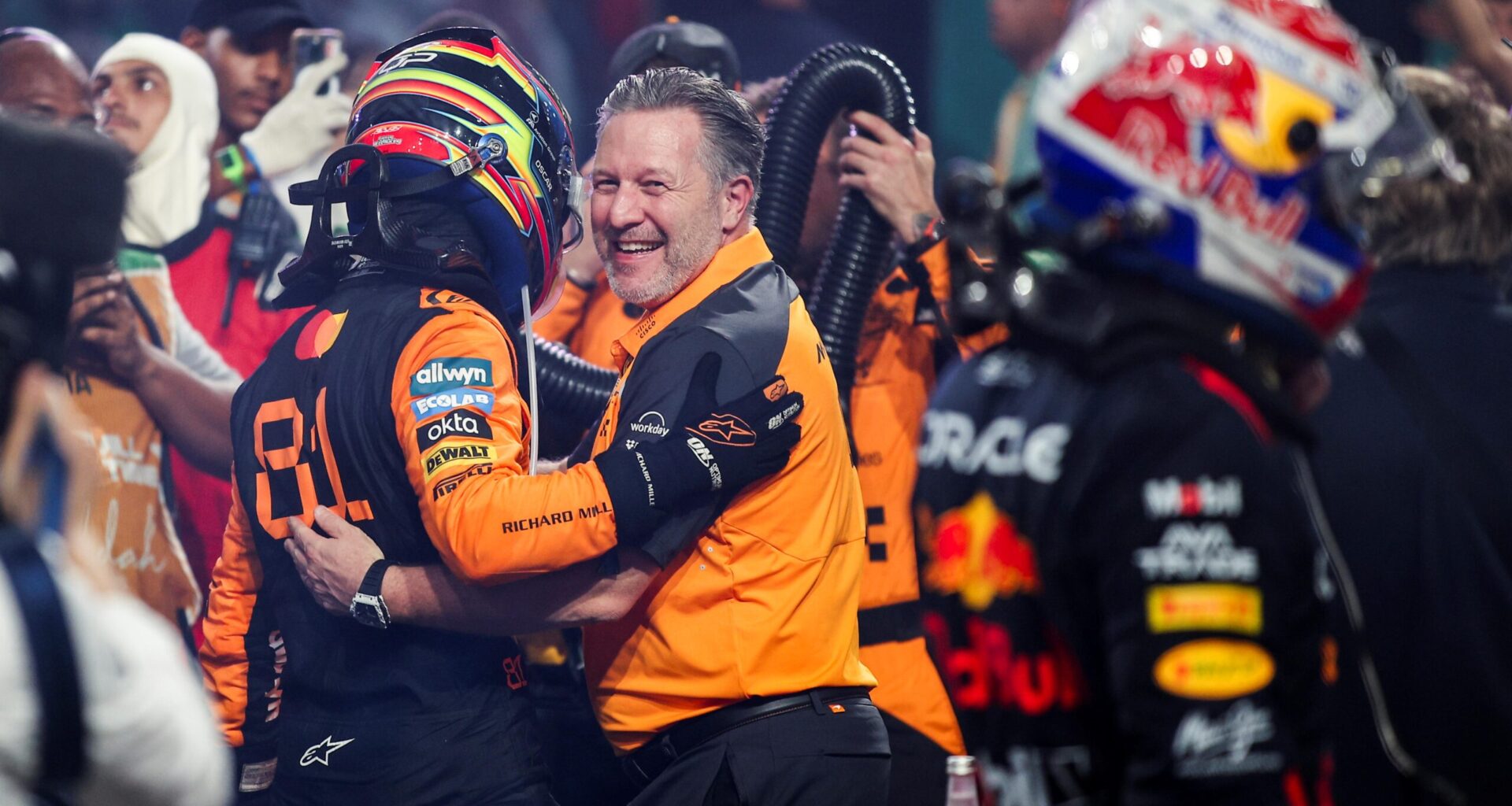 Brown ouvre la porte de l’Hypercar McLaren à Verstappen
