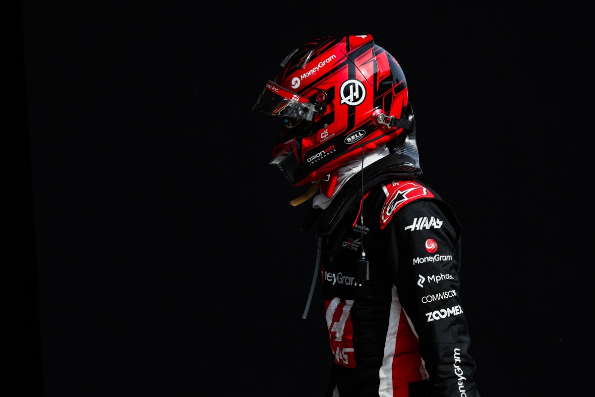 Esteban Ocon organise un concours pour son casque du Brésil