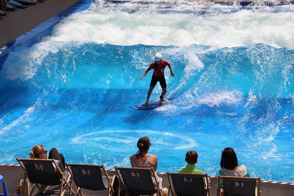 Vivement critiqué par les opposants, le surfpark de Canéjan trouve un surprenant allié pour défendre le projet
