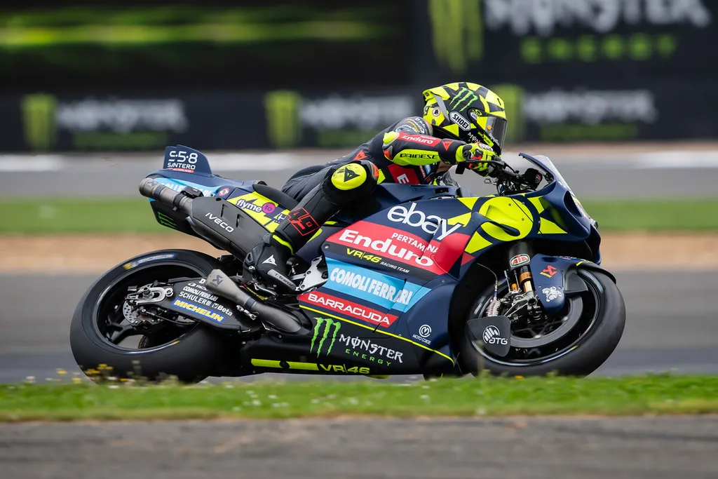 Fabio Di Giannantonio a utilisé une livrée avec le design emblématique Sole Luna lors de son combat avec Alex Marquez à Silverstone.