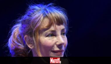 Les confidences touchantes de Julie Depardieu sur le poids du succès de ses parents : "Je me disais que je n'étais bonne à rien"