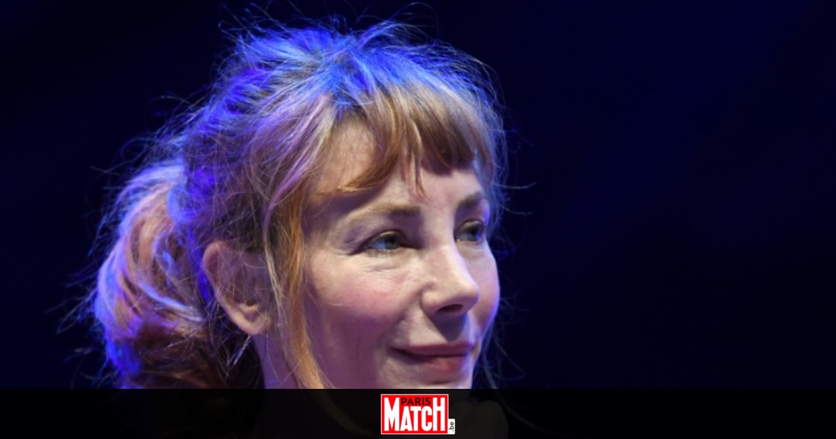 Les confidences touchantes de Julie Depardieu sur le poids du succès de ses parents : "Je me disais que je n'étais bonne à rien"