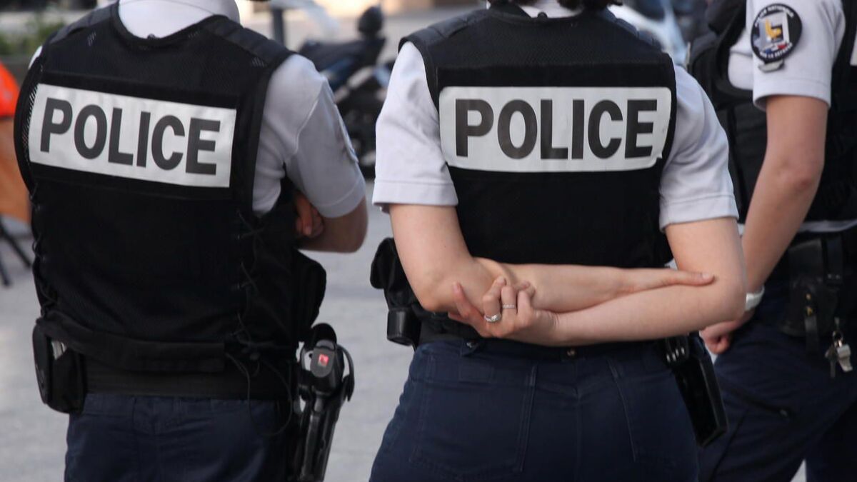 « Coups », « stylos dans les oreilles »... une enquête ouverte sur des soupçons de violences policières contre deux Afghans à Paris