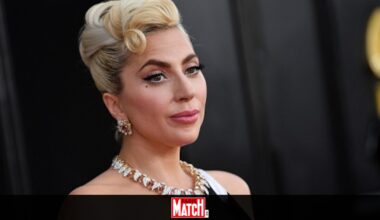 Lady Gaga fait une apparition remarquée lors d'une soirée dédiée à "Mercredi" et amuse les internautes avec sa tenue qui l'empêche de marcher (vidéo)