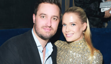 Channing Millerd et Lady Eliza Spencer assistent à la soirée Tatler Little Black Book avec Michael Kors au Windmill Soho, le 3 novembre 2022, à Londres.