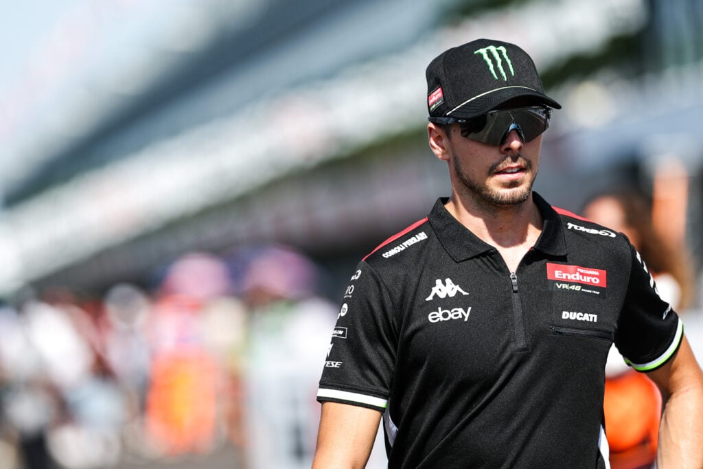 Fabio di Giannantonio se prépare pour une course MotoGP