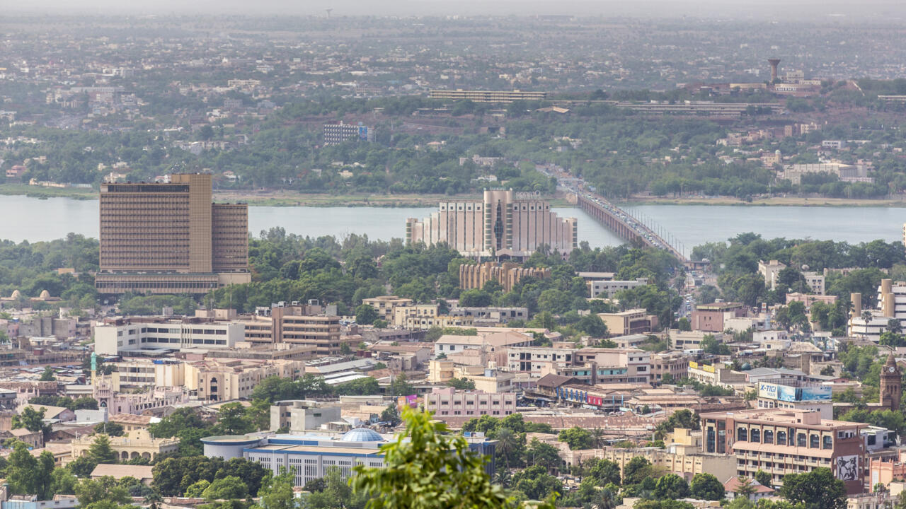 À la Une: Bamako hausse le ton contre Paris