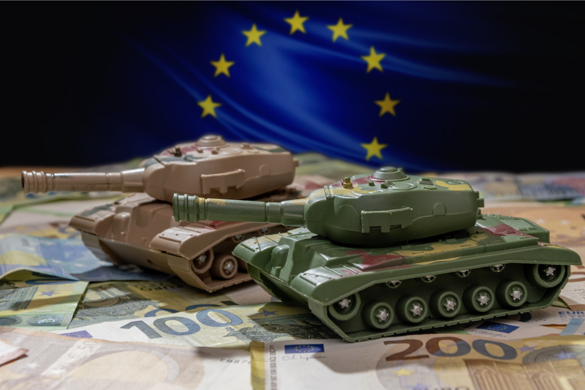 Dépenses militaires UE - Crédits : Olena Bartienieva / iStock