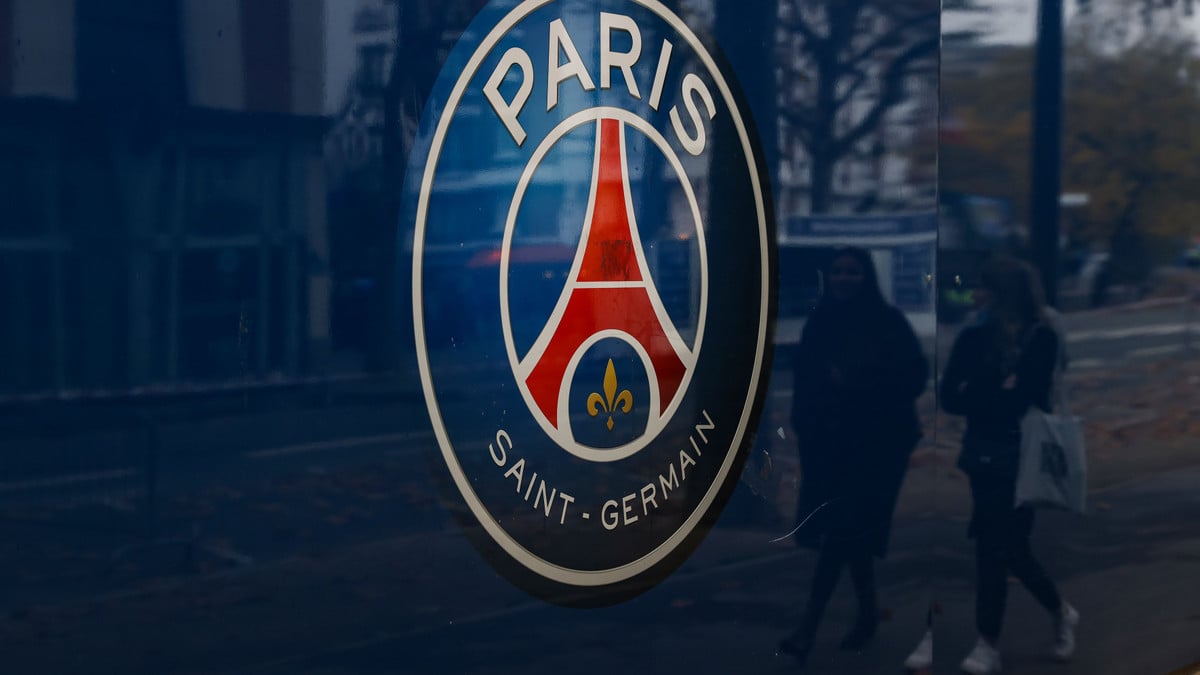 Guerre Ukraine - Russie : Le transfert qui a failli capoter au PSG - Le10Sport
