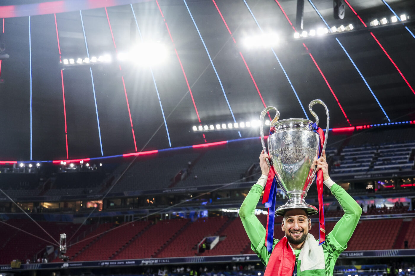 Pourquoi Manchester City doit sauter sur Gianluigi Donnarumma - Angleterre - Manchester City