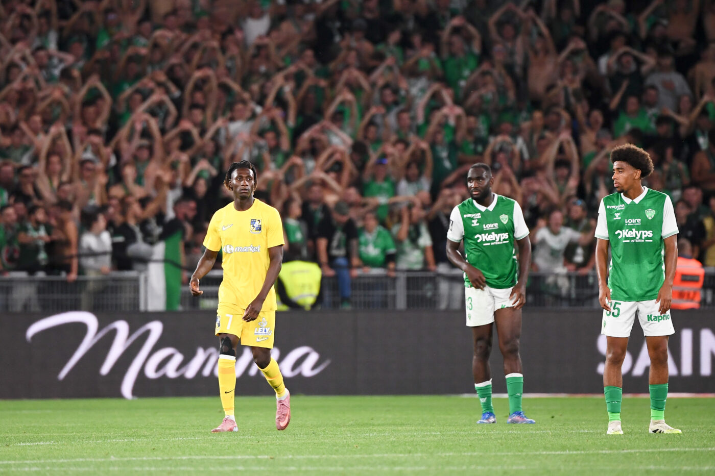 Saint-Étienne laisse filer deux points face à Grenoble - Ligue 2 - J4 - Saint-Étienne-Grenoble (1-1)