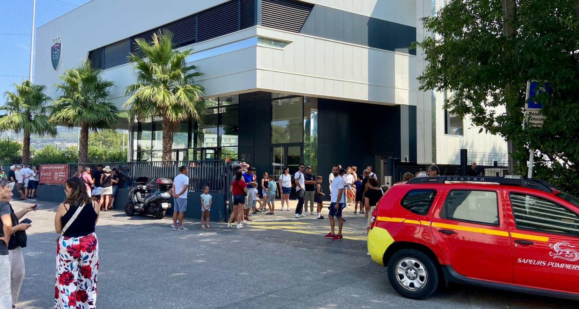 Une partie du Campus RCT évacuée ce mardi, les sapeurs-pompiers sur place