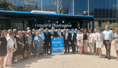 I nuovi autobus a idrogeno tra Lione, Annecy e Grenoble; Les nouveaux bus à hydrogène entre Lyon, Annecy et Grenoble (c) Région Auvergne-Rhône-Alpes A.C.