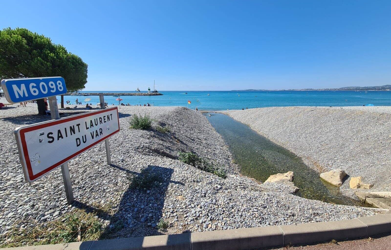 "Aucune analyse n’a conclu à une qualité insuffisante": la ville de Saint-Laurent-du-Var défend ses eaux de baignade