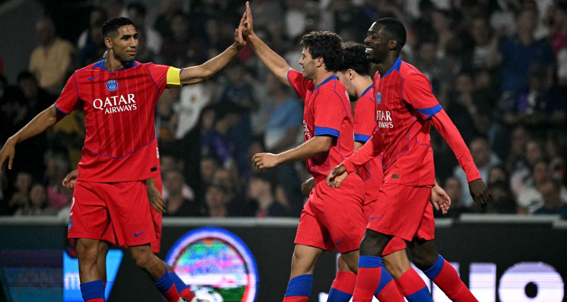nouveau bijou de Neves, début de match fou pour Paris