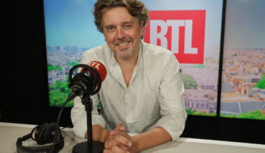 « L’idée c’est de se marrer » : Alex Vizorek ressuscite le mythique jeu « Quitte ou double » sur RTL