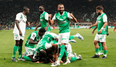 Ligue 2 20252026 Saint-Étienne, Dunkerque, Bastia, les tops et flops de la 2ème journée