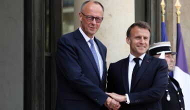 Quand la France gèle ses dépenses…l’Allemagne sort le « bazooka » financier