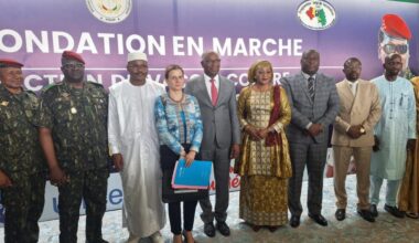 La Guinée Introduit le Vaccin contre le Paludisme pour les enfants dès 5 mois  – Guinéenews©