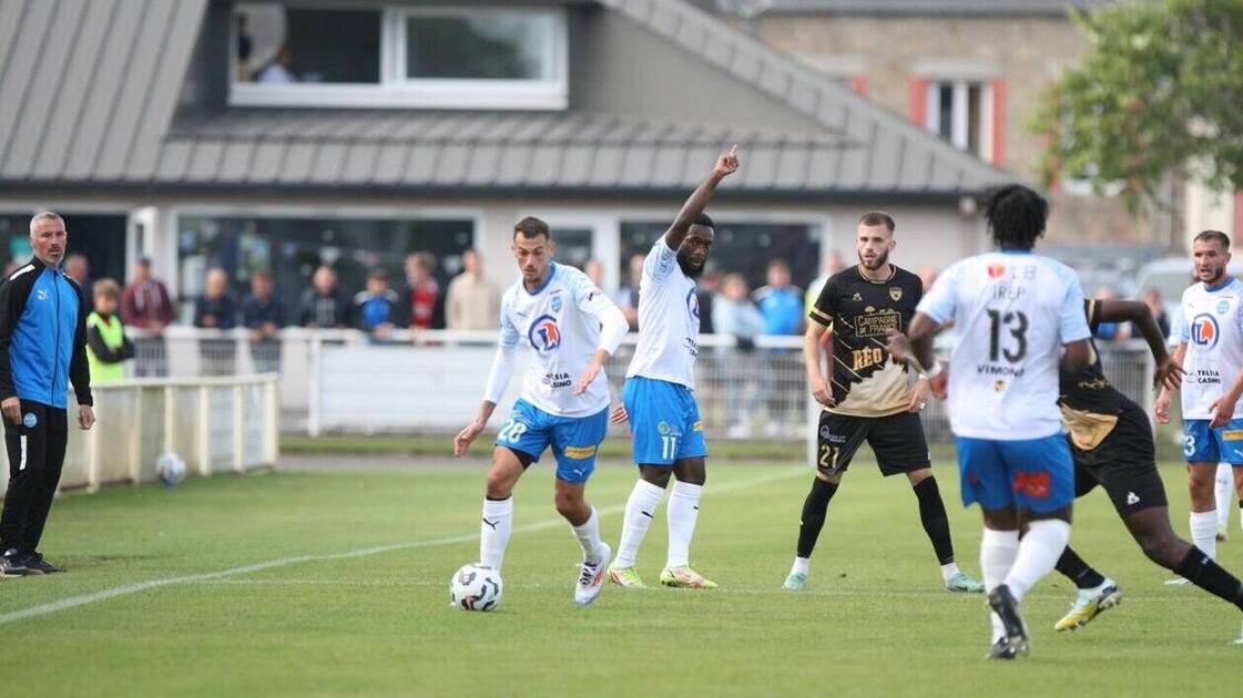 Football - National 2 - Groupe A - Le classement - Angoulême leader, Bordeaux accroché - Sports Infos - Ski