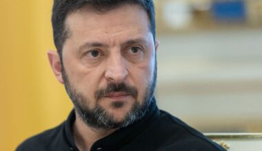 Zelensky remet la loi à l’endroit, mais peine à sortir de l’ornière – Libération