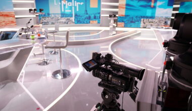 Audiences des chaînes info : LCI leader devant CNews et BFMTV pour la première fois de son histoire