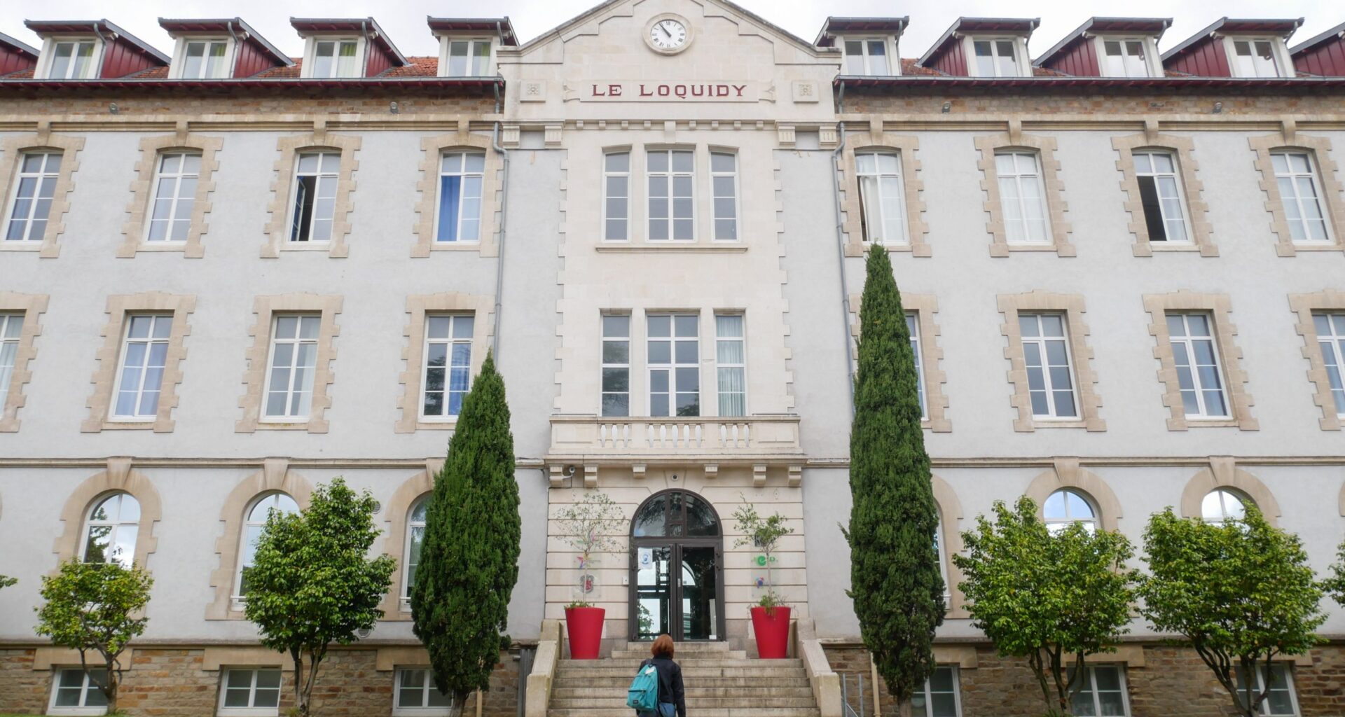 L'entrée du collège et lycées Saint-Joseph du Loquidy, l'un des établissements privés plus réputés de Nantes. Photo : Thibault Dumas / Mediacités