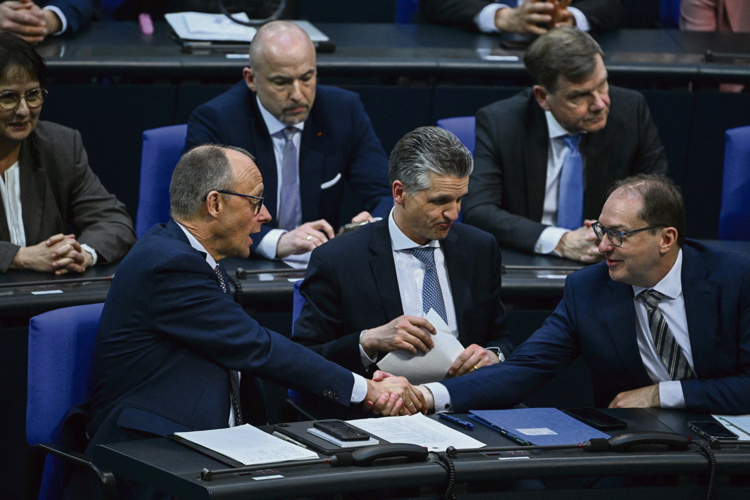En Allemagne, le budget militaire de Friedrich Merz crève tous les plafonds
