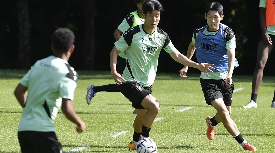 Les Coréens Kwon et Hong, symboles d’un FC Nantes new-look . Sport