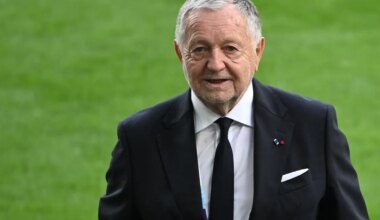 « Lyon n’oubliera pas ce silence coupable » : Jean-Michel Aulas fustige le maire de Lyon .