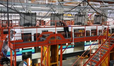 À Rennes, dans ces ateliers, on rajeunit les rames de métro de la ligne A