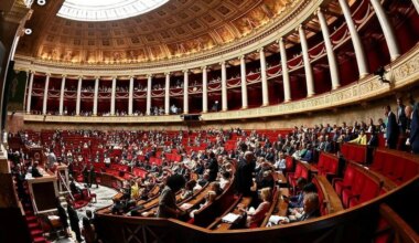 Les députés ont-ils vraiment 45 jours de vacances ?