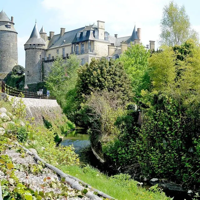 photo la ville de châteaugiron, à l’est de rennes, est l’une des huit petites cités de caractère à proximité de la capitale bretonne.  ©  archives marc ollivier / ouest-france