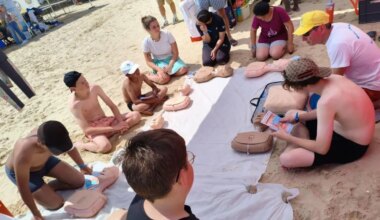 Orvault. Les jeunes ont fait de la prévention à la plage