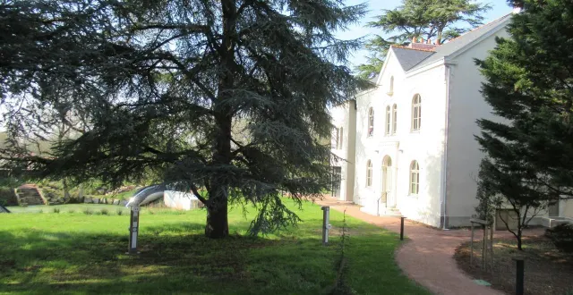 photo  le grand lieu du conte est une des destinations de l’etoile verte.  ©  photo presse océan 
