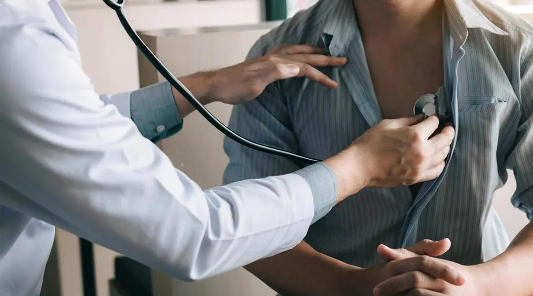 Cette Bretonne doit passer un bilan cardiologique… elle décroche un rendez-vous pour mai 2026