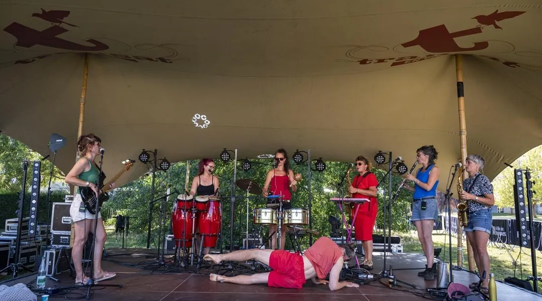 À Rennes, le festival Transat en ville organise « la fête pour ceux qui ne partent pas en