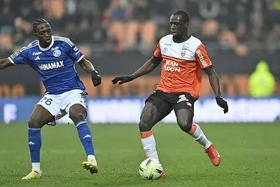 Mercato. Strasbourg a rejeté une offre de 31 millions d’euros de Nottingham Forest pour Dilane