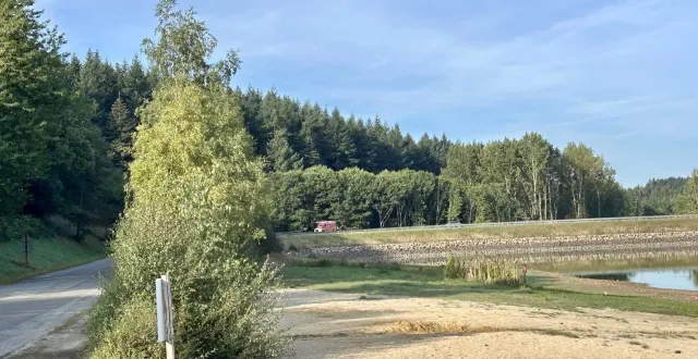 photo  les pompiers sont arrivés sur place en premier, suivis par la gendarmerie.  ©  ouest-france 
