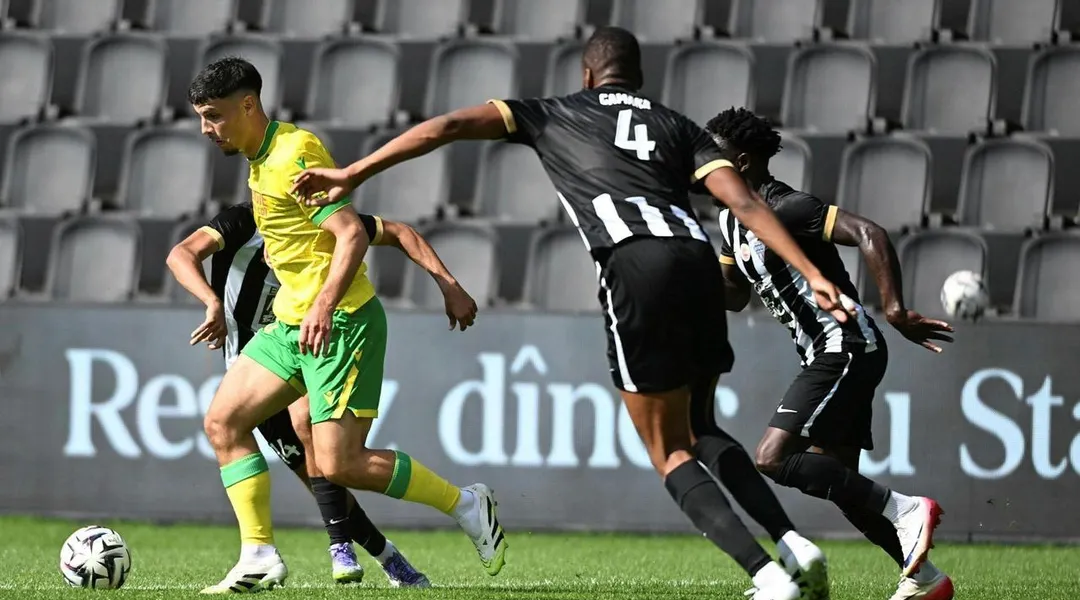 FC Nantes. Abline de nouveau sur le banc à Strasbourg, Coquelin titulaire . Sport