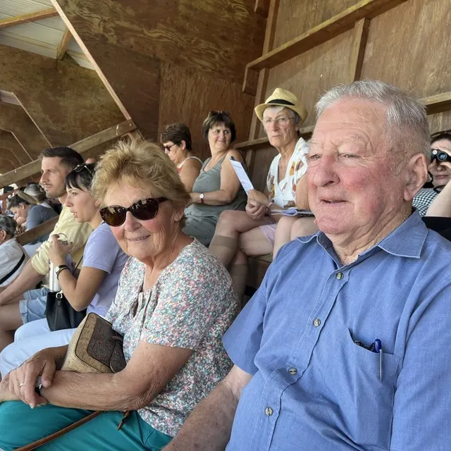 photo dans les gradins, gisèle et jean viennent de guenrouet. ils sont adeptes du concours depuis cinq ans.  ©  photo presse océan-romain marzellière