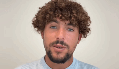 « Je me sens tellement humilié » : l’influenceur Zizou dénonce la révélation de sa bisexualité dans l’émission « Les Cinquante »