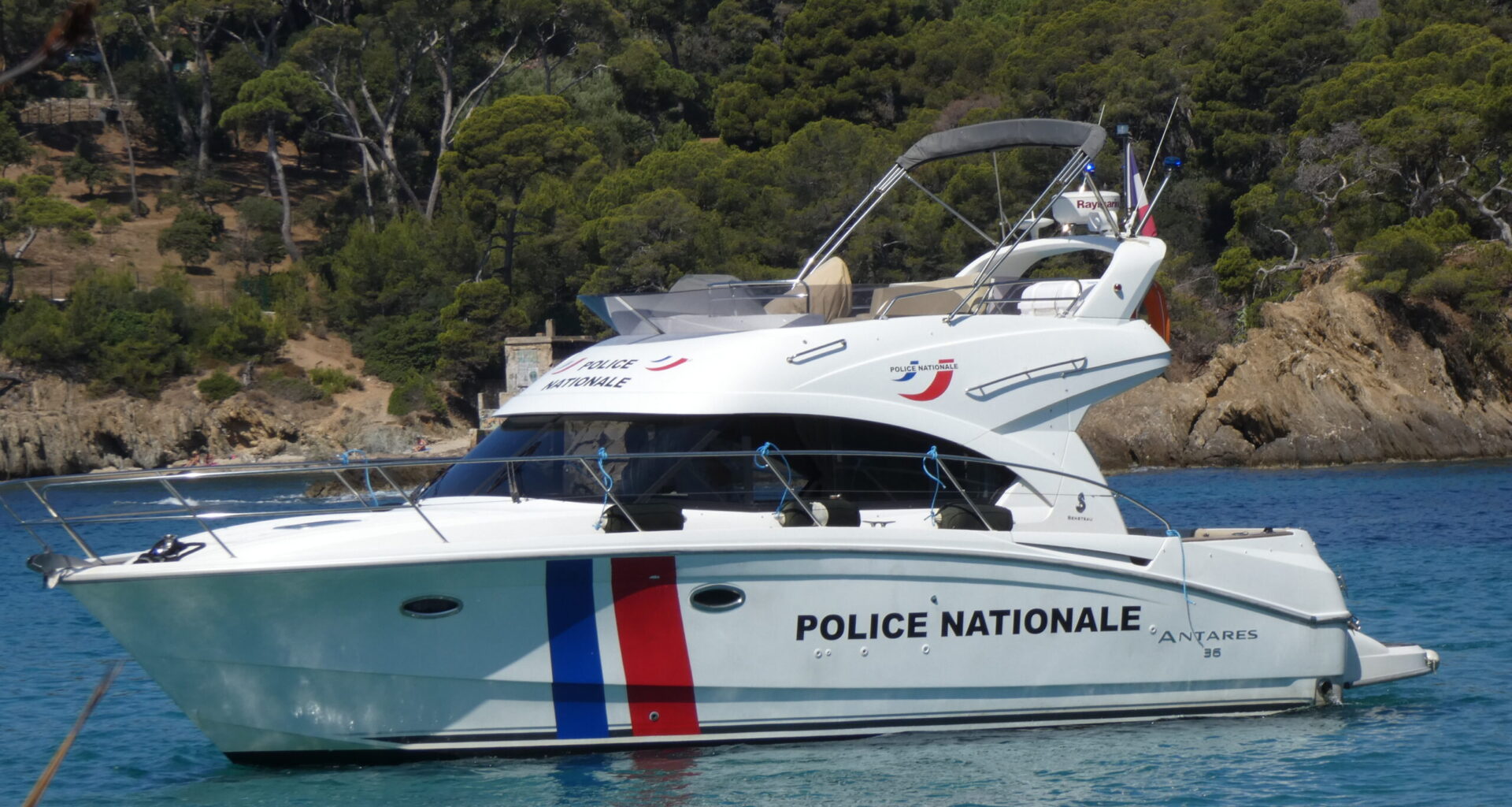TOULON : Opération « Sécurité Mer » sur le littoral Est du Var (secteur Iles de Porquerolles - Giens)
